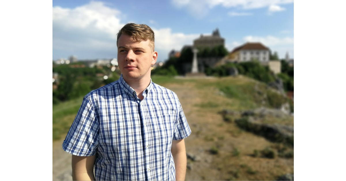 „Az ellenségek legyőzéséhez az embernek saját magát kell legyőznie”