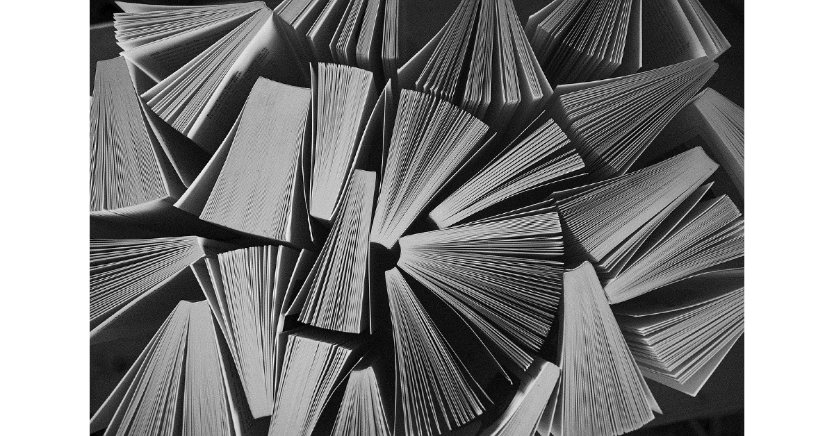 library-7720589_1280_pixabay