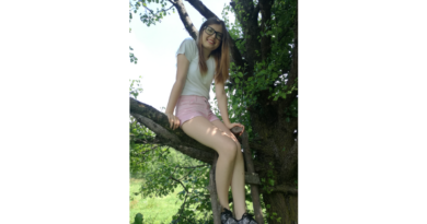 „Hiánypótló lehet egy kavarás már-már dokumentatív ábrázolása” „Hiánypótló lehet egy kavarás már-már dokumentatív ábrázolása”